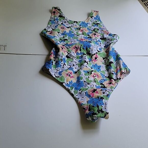 Ganni Multicolor Floral Onepiece Swimsuit - Picture 11 of 15